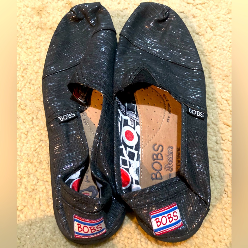 BOBS from SKETCHERS black & silver sneakers, size 9
